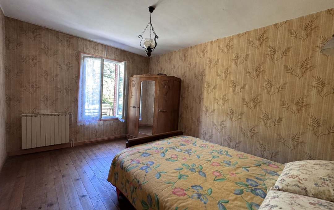 BOUSSAC IMMOBILIER : House | SAINT-DIZIER-LES-DOMAINES (23270) | 130 m2 | 160 000 &euro; 