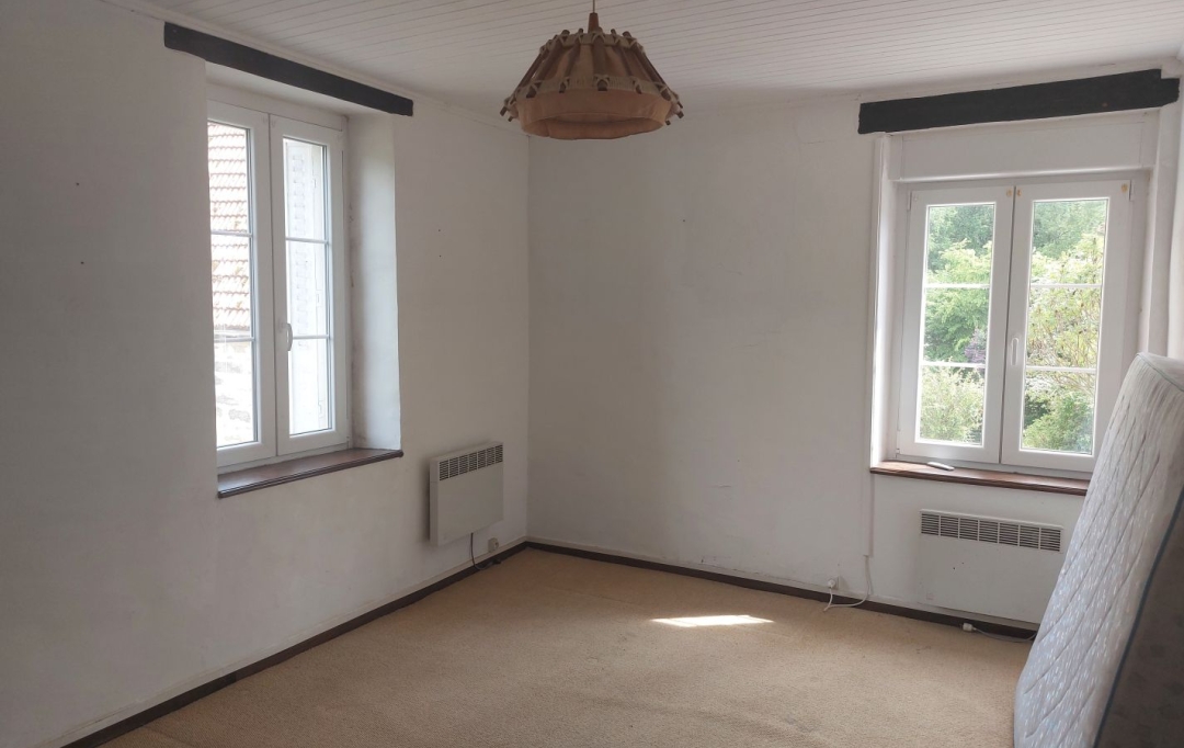 BOUSSAC IMMOBILIER : Maison / Villa | TOULX-SAINTE-CROIX (23600) | 115 m2 | 98 500 &euro; 