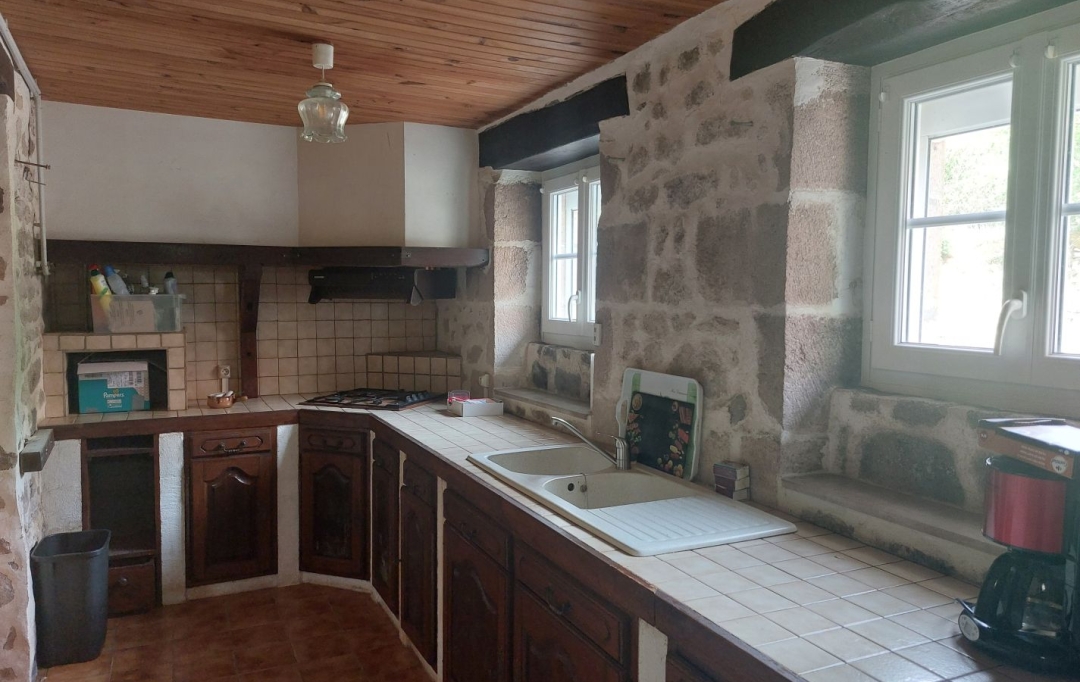 BOUSSAC IMMOBILIER : Maison / Villa | TOULX-SAINTE-CROIX (23600) | 115 m2 | 98 500 &euro; 