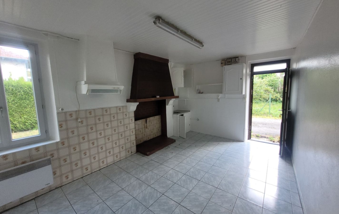 BOUSSAC IMMOBILIER : Maison / Villa | SAINT-SILVAIN-BAS-LE-ROC (23600) | 53 m2 | 37 500 &euro; 