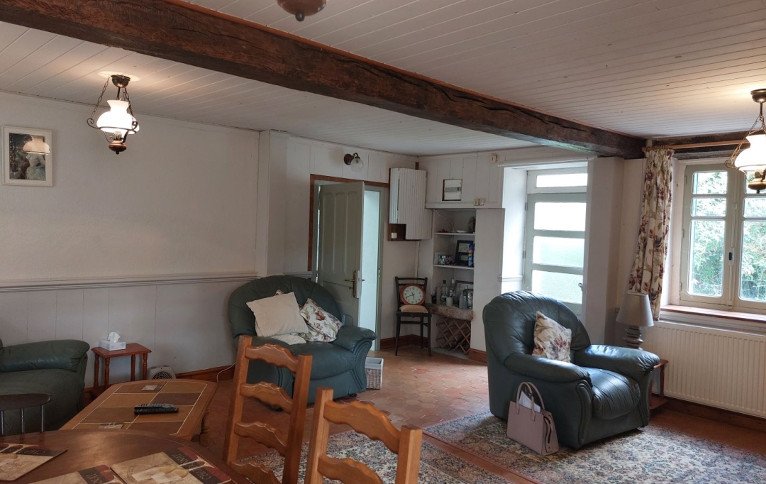 BOUSSAC IMMOBILIER : House | CLUGNAT (23270) | 163 m2 | 135 000 &euro; 