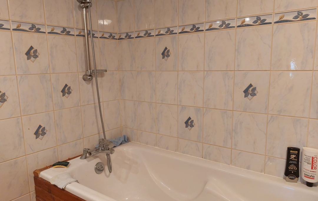 BOUSSAC IMMOBILIER : House | CLUGNAT (23270) | 163 m2 | 135 000 &euro; 