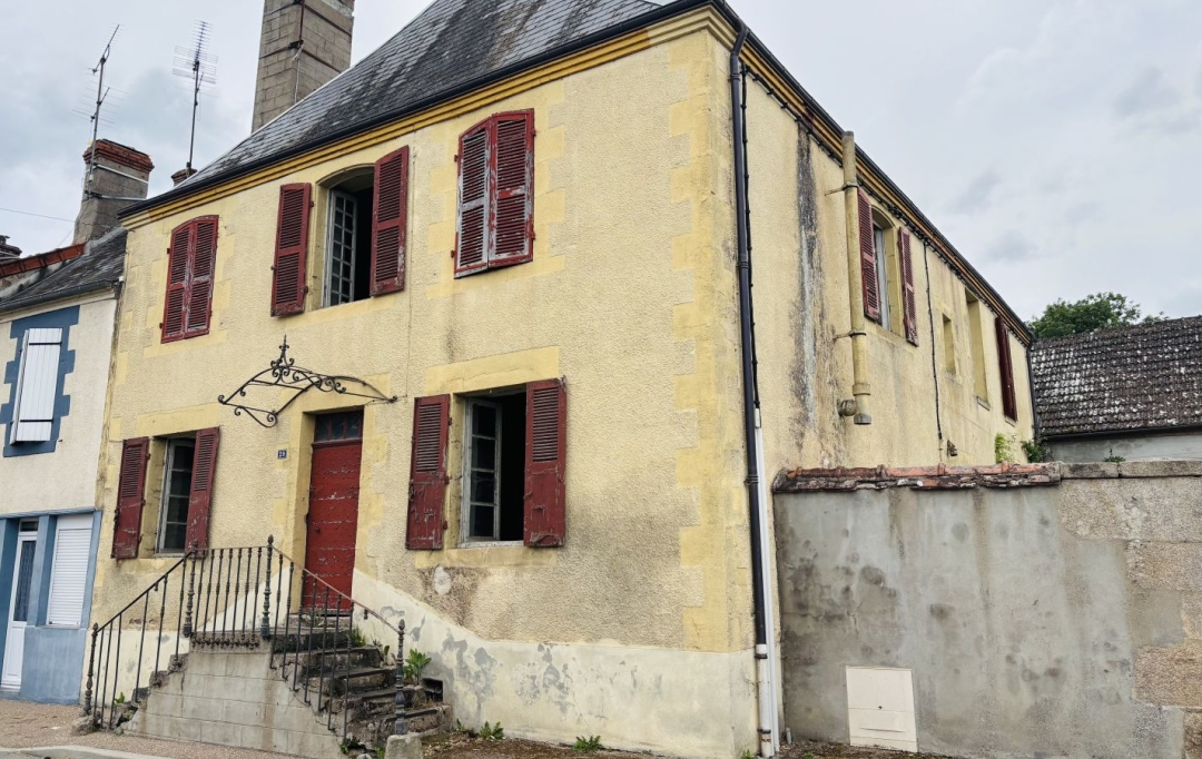 BOUSSAC IMMOBILIER : House | CLUGNAT (23270) | 200 m2 | 50 500 &euro; 