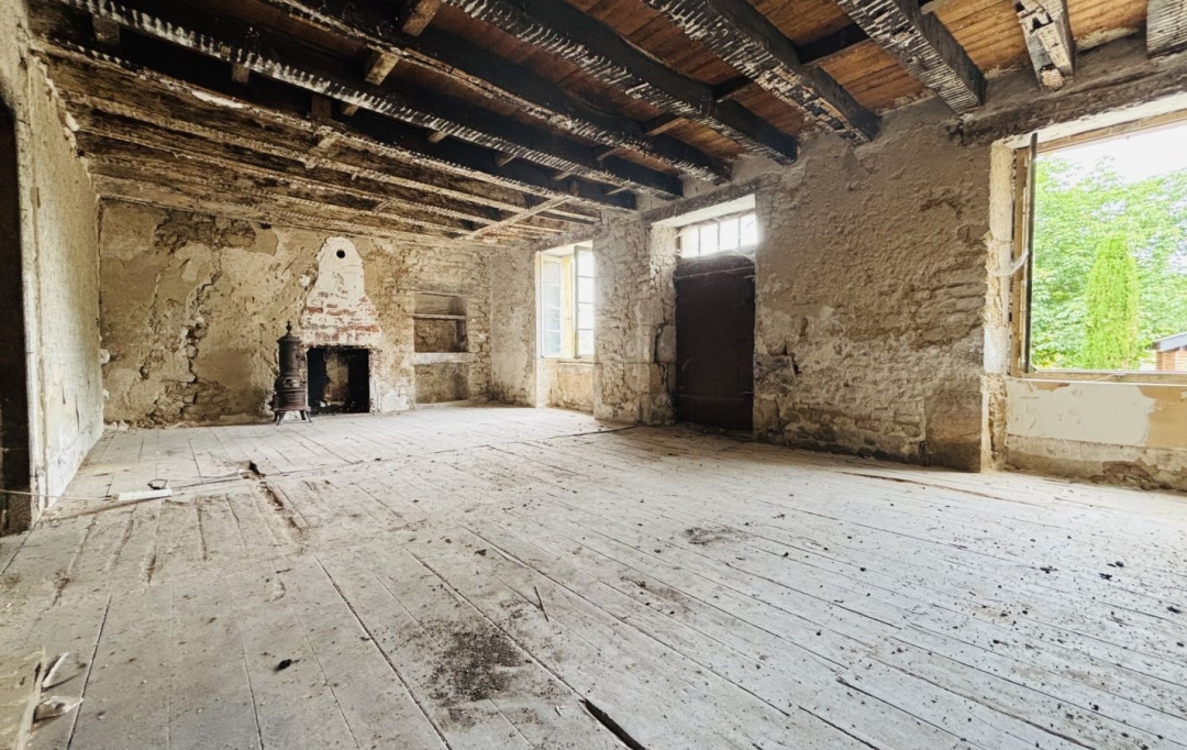 BOUSSAC IMMOBILIER : House | CLUGNAT (23270) | 200 m2 | 50 500 &euro; 
