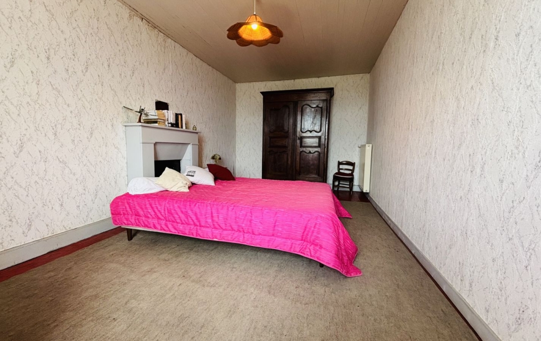 BOUSSAC IMMOBILIER : House | LUSSAT (23170) | 132 m2 | 66 000 &euro; 
