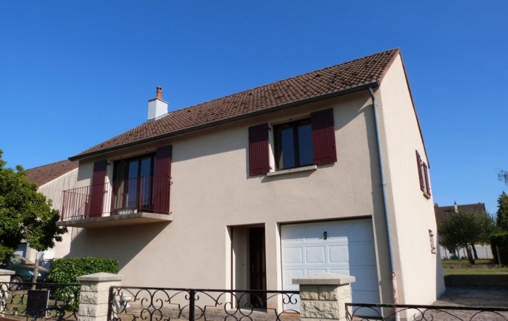 BOUSSAC IMMOBILIER : Maison / Villa | BOUSSAC (23600) | 100 m2 | 105 000 € 