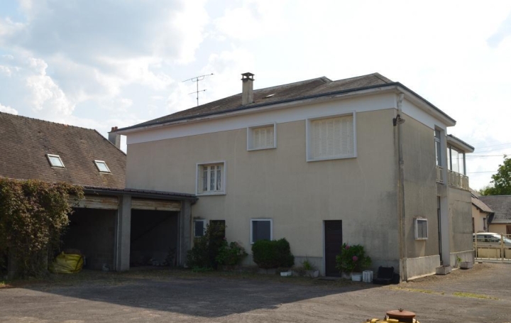 BOUSSAC IMMOBILIER : Maison / Villa | GOUZON (23230) | 180 m2 | 130 000 € 