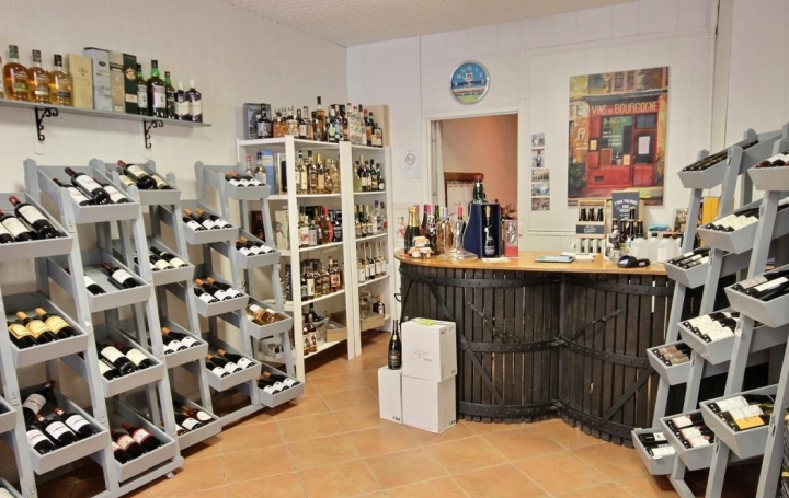 BOUSSAC IMMOBILIER : Commerces | BOUSSAC (23600) | 227 m2 | 384 000 € 