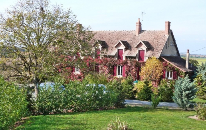 BOUSSAC IMMOBILIER : Maison / Villa | CHATEAUMEILLANT (18370) | 104 m2 | 236 000 € 