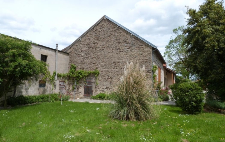 BOUSSAC IMMOBILIER : Maison / Villa | BOUSSAC (23600) | 190 m2 | 140 000 € 