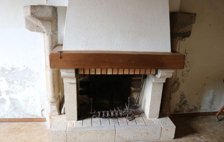 BOUSSAC IMMOBILIER : Maison / Villa | CHATELUS-MALVALEIX (23270) | 107 m2 | 82 000 € 