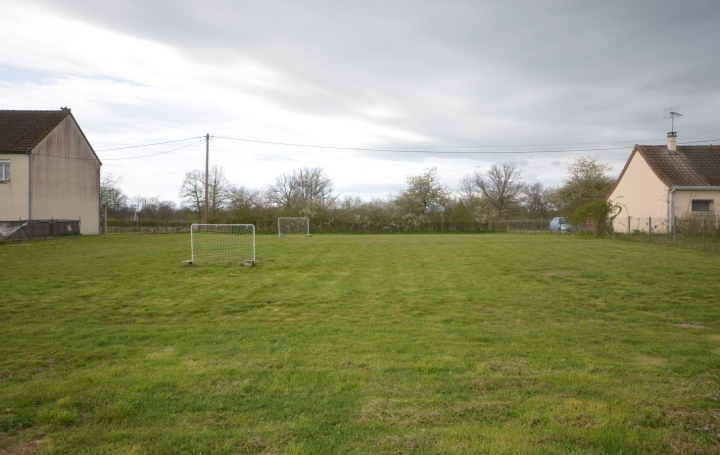  BOUSSAC IMMOBILIER Ground | GOUZON (23230) | 0 m2 | 17 000 € 