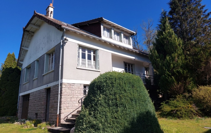  BOUSSAC IMMOBILIER House | TOULX-SAINTE-CROIX (23600) | 118 m2 | 108 500 € 