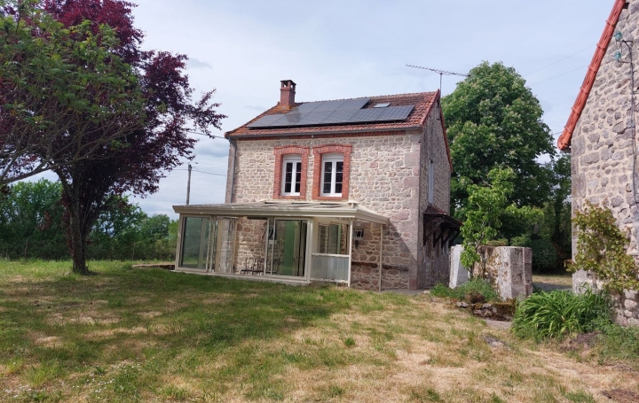 Maison   TOULX-SAINTE-CROIX  115 m2 98 500 € 