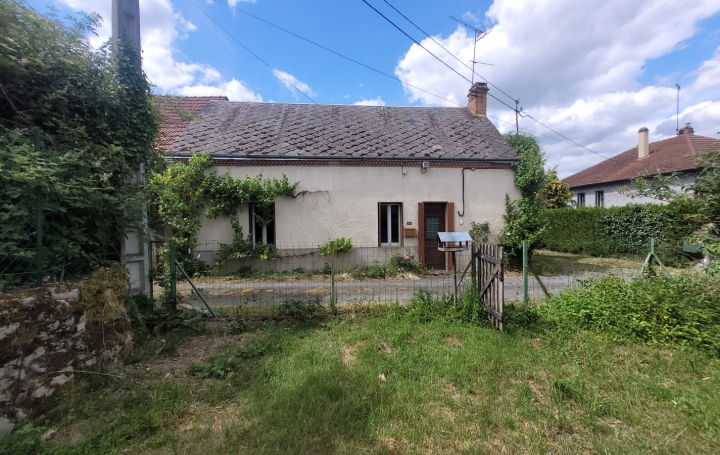 Maison   SAINT-SILVAIN-BAS-LE-ROC  53 m2 37 500 € 